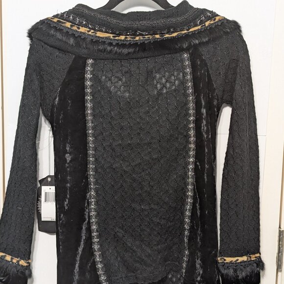 Buffalo David Bitton Black Velvet Burnout Top - Rock Luxe Style! 🖤 - Picture 2 of 9